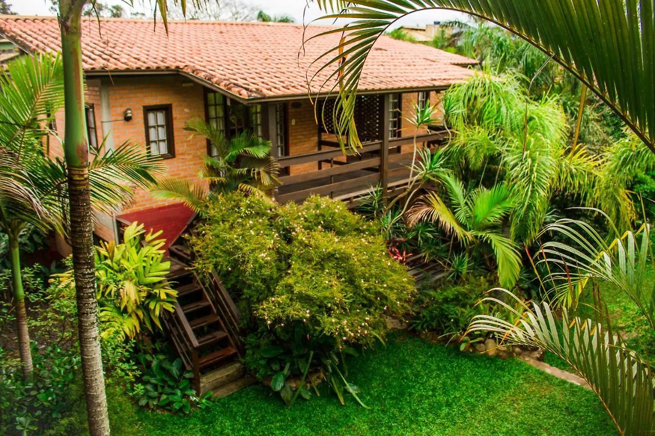 **** Bed and breakfast Pousada Além do Jardim Praia do Rosa Brasil