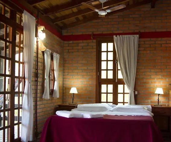 **** Bed and breakfast Pousada Além do Jardim Praia do Rosa Brasil